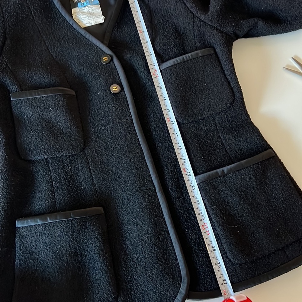 Chanel Jacket - Picture 12 of 17